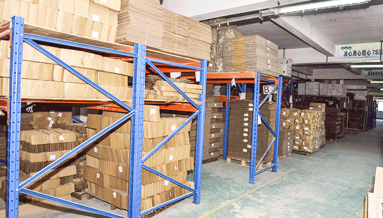 倉(cāng)庫(kù)一角 倉(cāng)庫(kù)一角